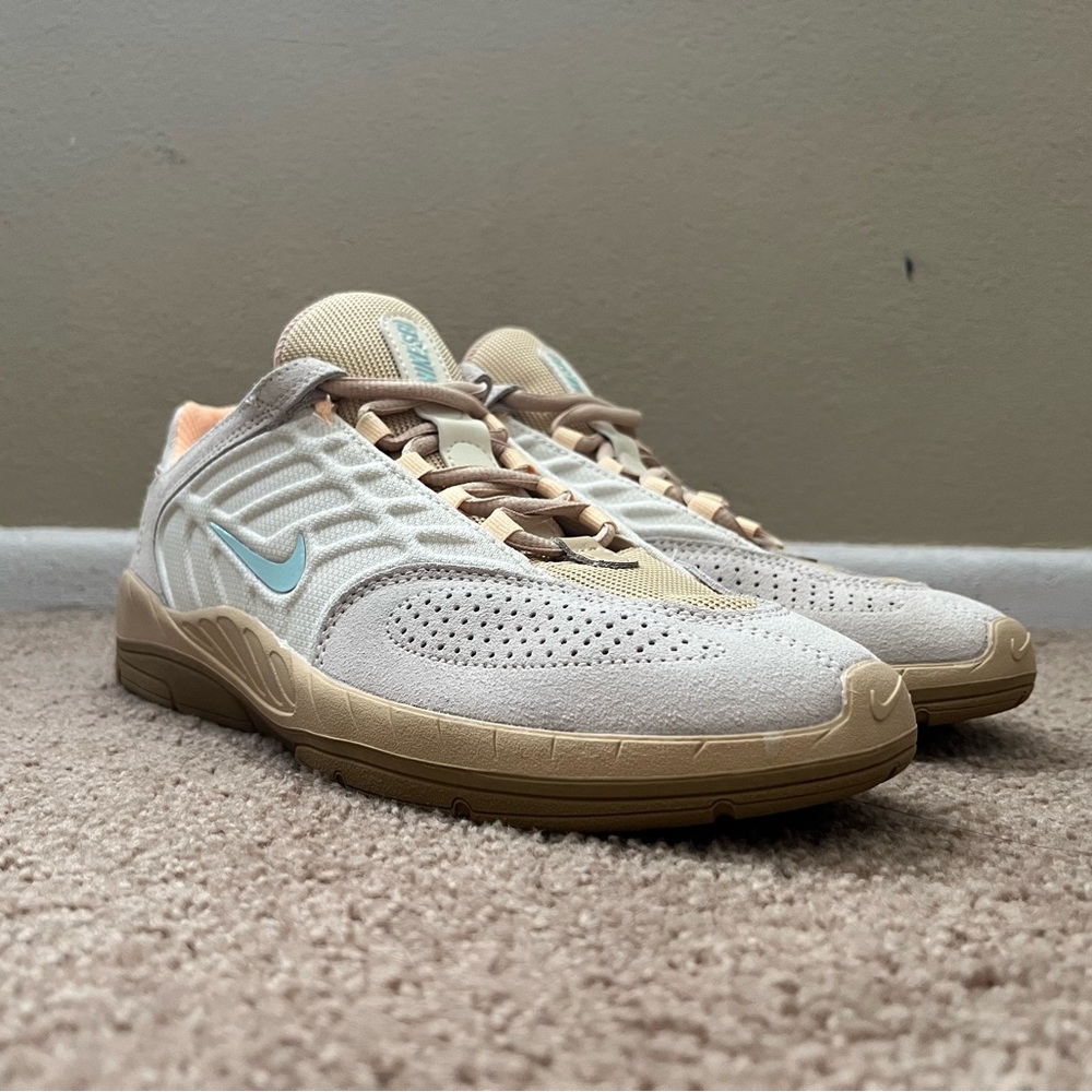 NEW Nike SB Vertebrae, Coconut Milk/Jade Ice-Sesame